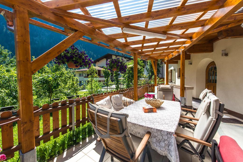 Hotel Moroder Haus à Mayrhofen Extérieur photo