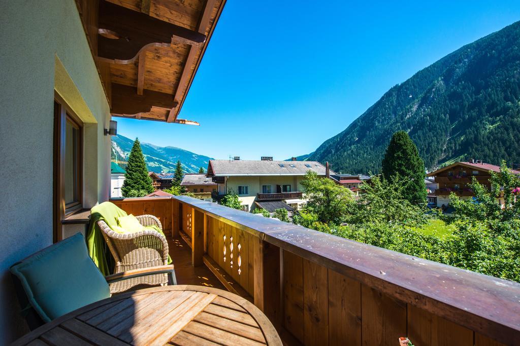 Hotel Moroder Haus à Mayrhofen Extérieur photo