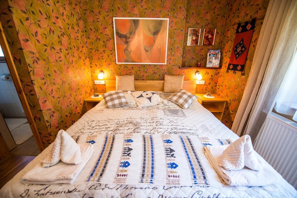Hotel Moroder Haus à Mayrhofen Extérieur photo