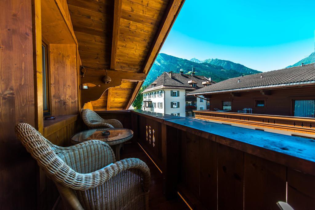 Hotel Moroder Haus à Mayrhofen Extérieur photo