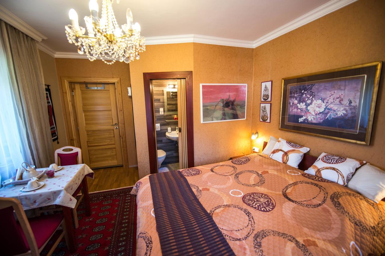 Hotel Moroder Haus à Mayrhofen Extérieur photo