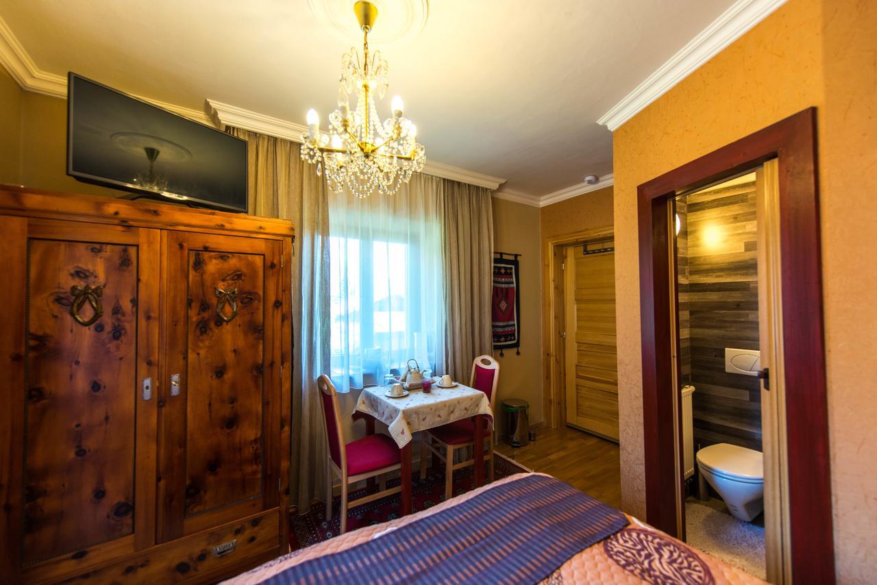 Hotel Moroder Haus à Mayrhofen Extérieur photo
