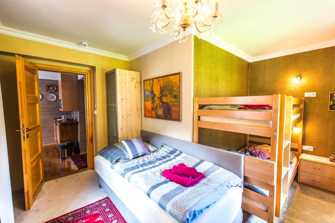 Hotel Moroder Haus à Mayrhofen Extérieur photo
