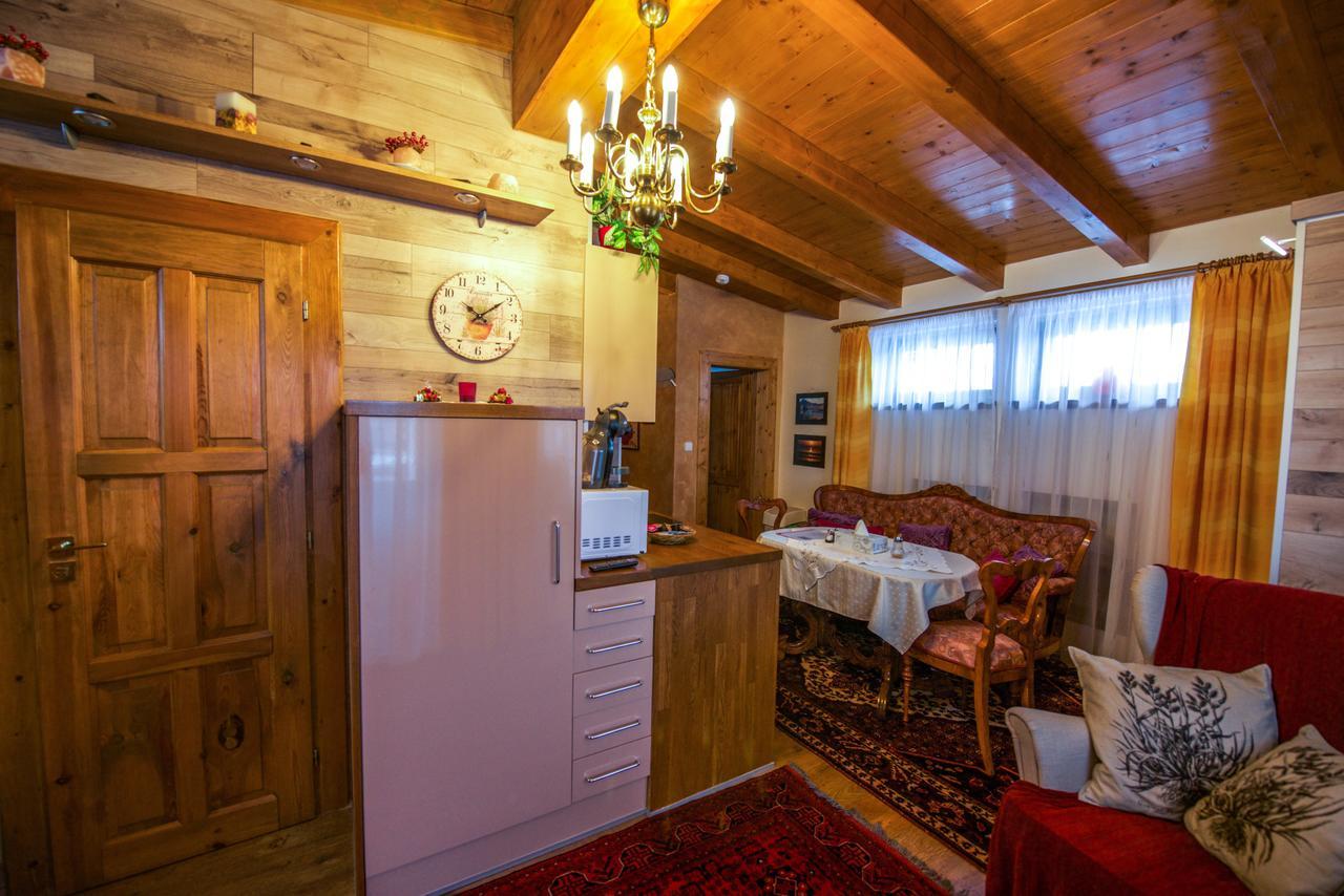 Hotel Moroder Haus à Mayrhofen Extérieur photo