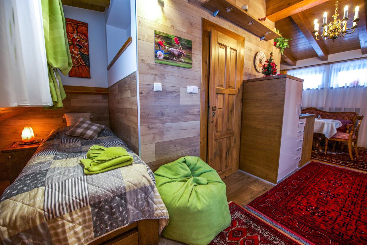 Hotel Moroder Haus à Mayrhofen Extérieur photo